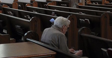 Kościoły opustoszeją na stałe? Wyniki badań niepokoją