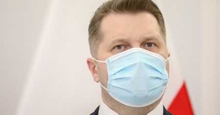 Czarnek: MEN pracuje nad programami wspomagającymi dzieci i młodzież po powrocie do nauki stacjonarnej