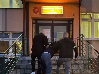 Gdańsk: Diler zaoferował tajniakom kupno narkotyków. Myślał, że są jego nowymi klientami