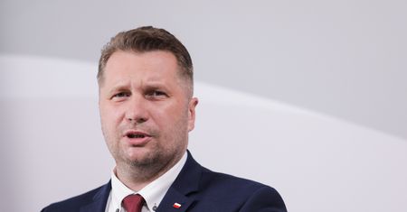Przemysław Czarnek nie wytrzymał pytań TVN24. "Jesteście za to odpowiedzialni!"