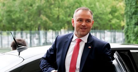 Prezydent Nawrocki w Paryżu. Spotka się z Emmanuelem Macronem