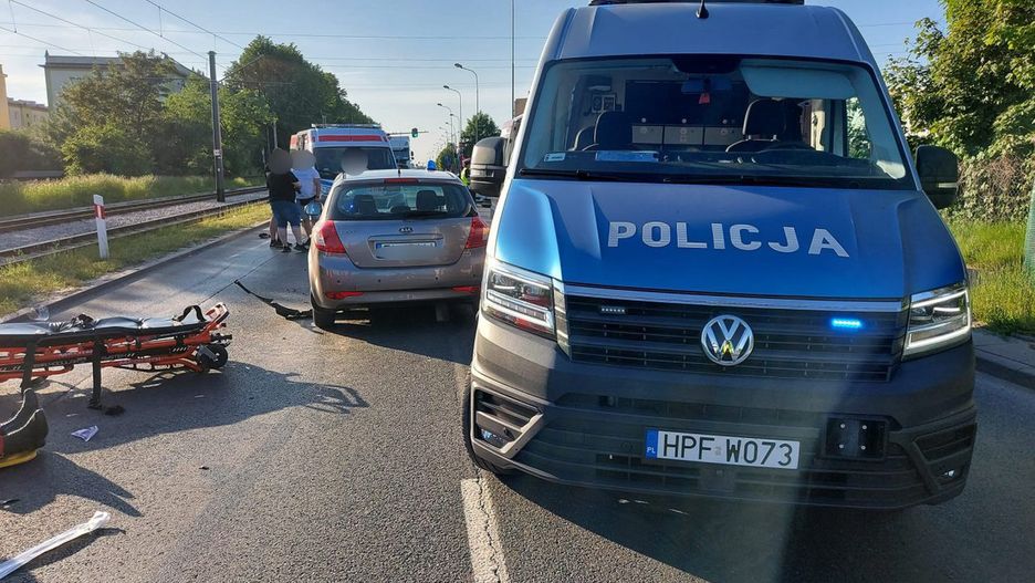 Motocyklista zderzył się z radiowozem. Mężczyzna nie żyje