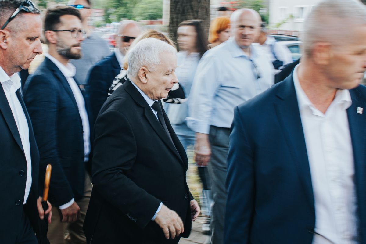 Jarosław Kaczyński podczas wiecu PiS w Bogatyni