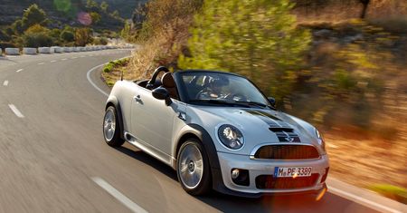 Mini Roadster oficjalnie przedstawiony światu
