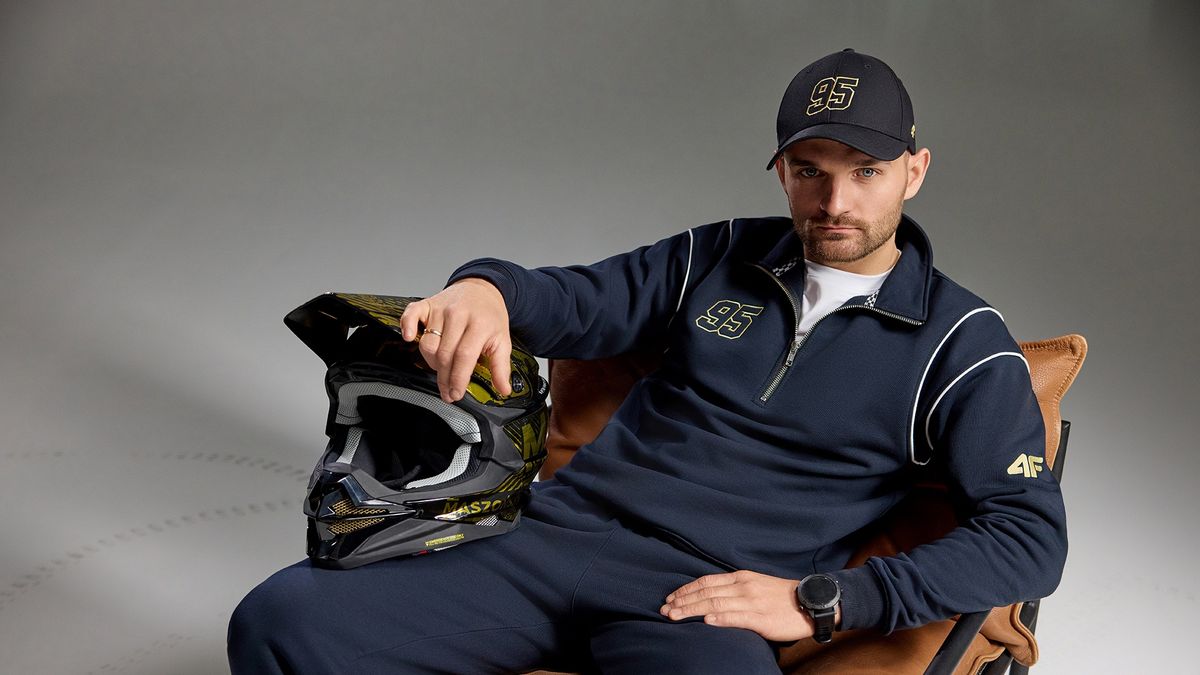 Bartosz Zmarzlik x 4F