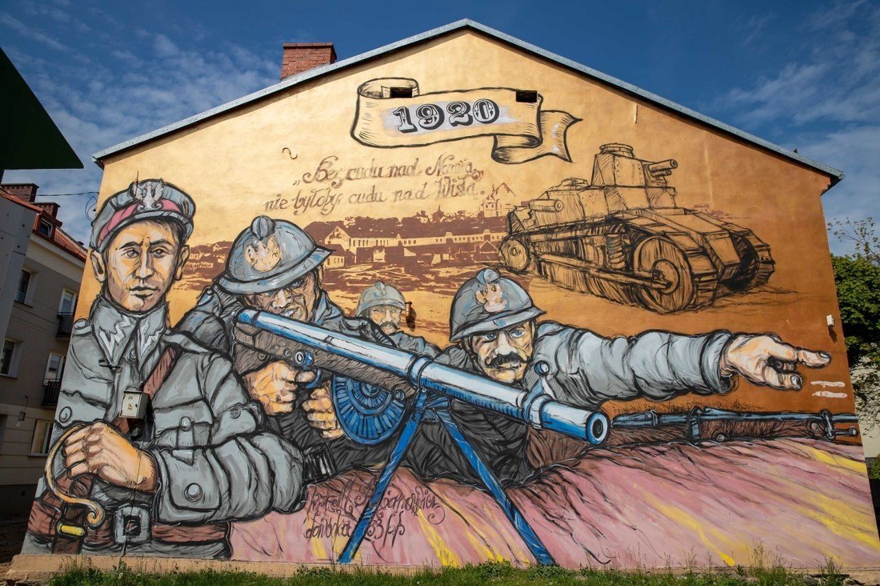 Murale Rafała Roskowińskiego w Łomży