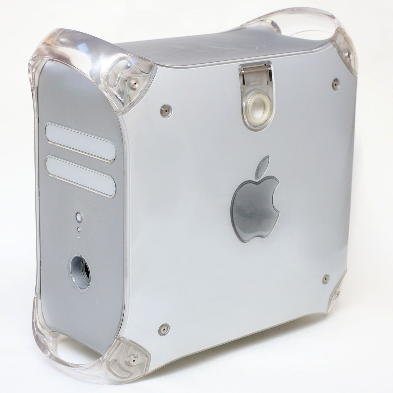 PowerMac G4 Quicksilver bez trudu radził sobie z wymaganiami Mac OS 9.2, a użytkownik miał wrażenie, że komputer przewiduje jego myśli.