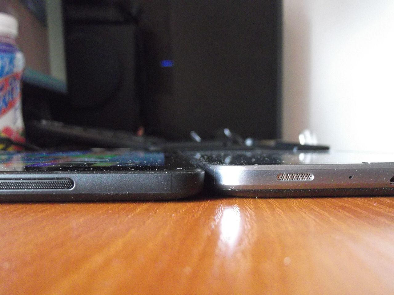 czarny Dell Venue 8 Pro vs srebrny Samsung Galaxy Tab 3 7