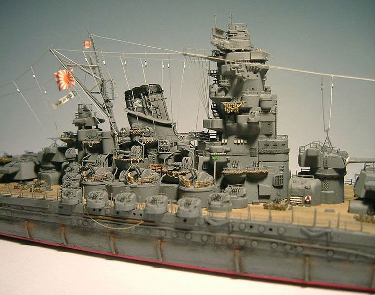 Model superpancernika Yamato w skali 1/700