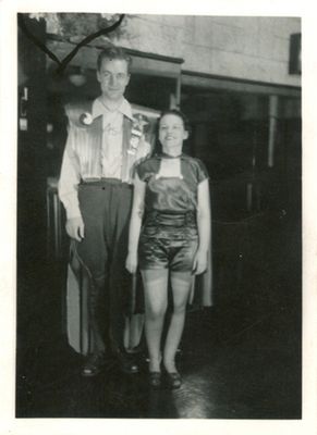 Forrest i Myrtle, Costume.org