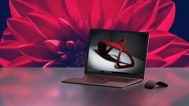 Laptop za co najmniej 5 tys. zł demonstracją darmowych „okienek”