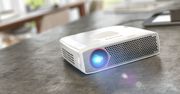 Nowy członek rodziny Philips PicoPix: projektor i powerbank w jednym