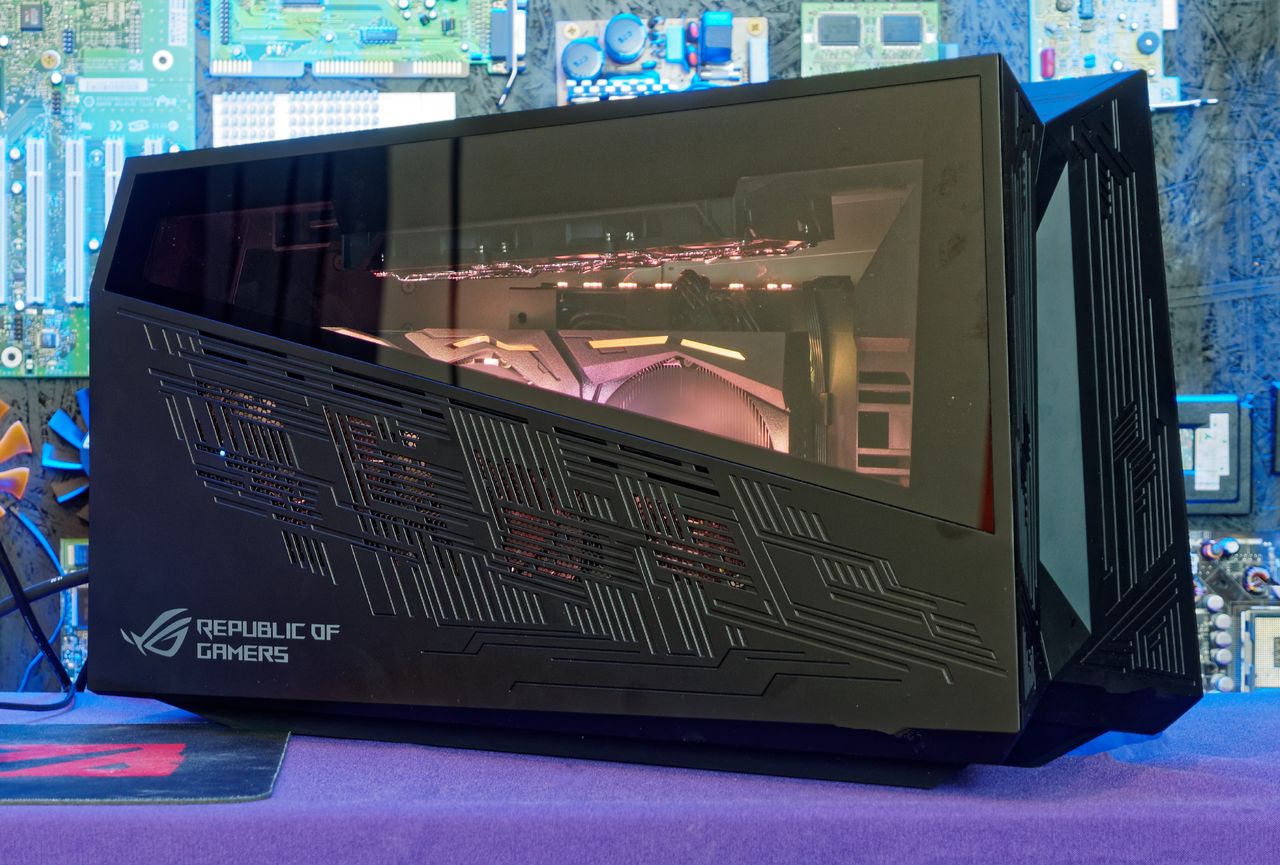 ASUS XG Station 2: podłącz dowolną kartę graficzną do swojego laptopa