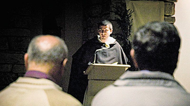 Dominikanie zapraszają na adorację "Tylko dla panów"