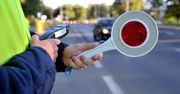 Jadąc BMW pod wpływem alkoholu, wylądował w rowie