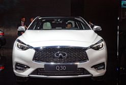 Infiniti Q30