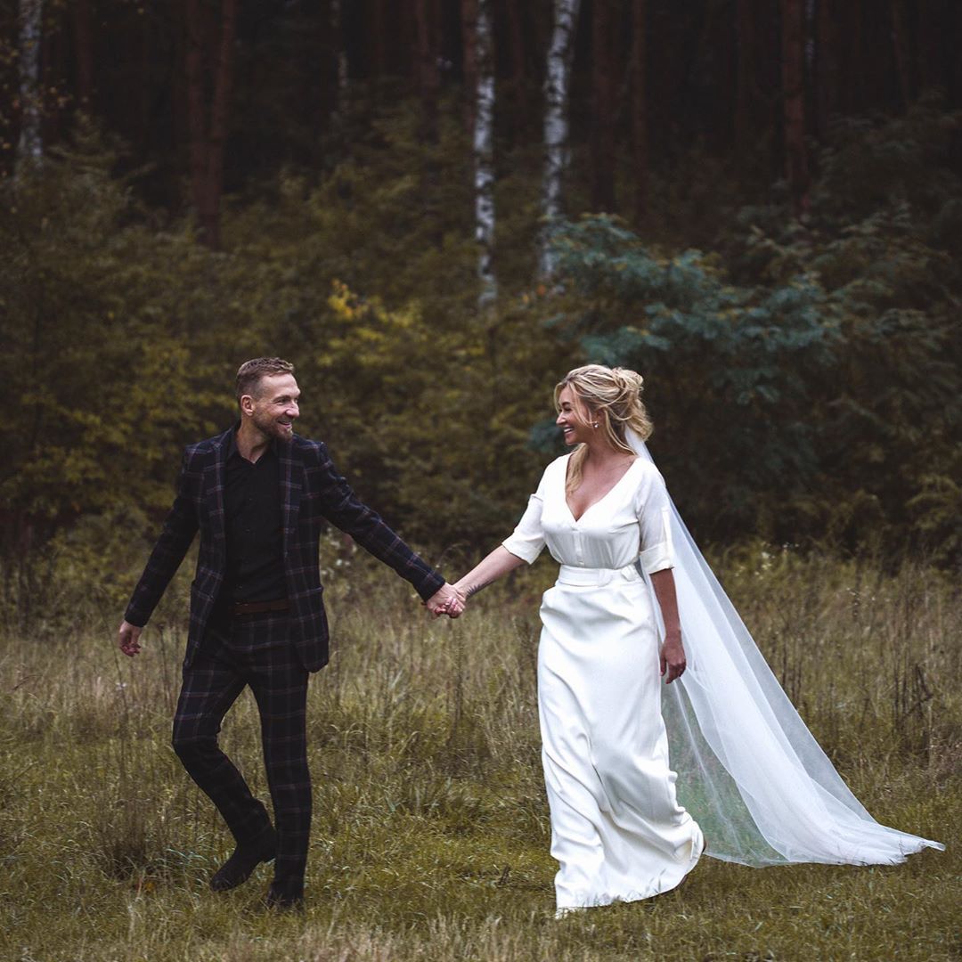 Martyna Wojciechowska pokazała zdjęcia ze ślubu z Przemkiem Kossakowskim. Fot. Instagram