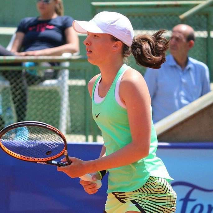 Iga Światek wygrała Juniorski Wimbledon