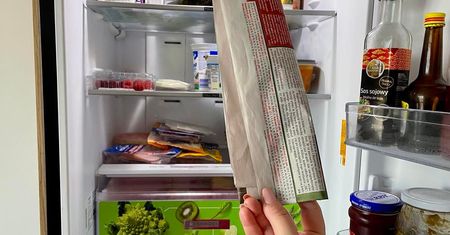 Włóż do lodówki gazetę, a uciążliwy problem zniknie!