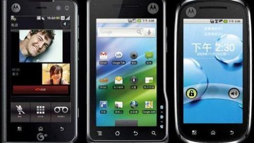 Trzy Motorole z Androidem: MT710, XT701 i XT800 1