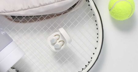 Nowe słuchawki Baseus naładujesz za pomocą etui