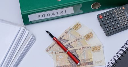 Donosy do skarbówki po komuniach. Urzędnicy kontrolują na potęgę