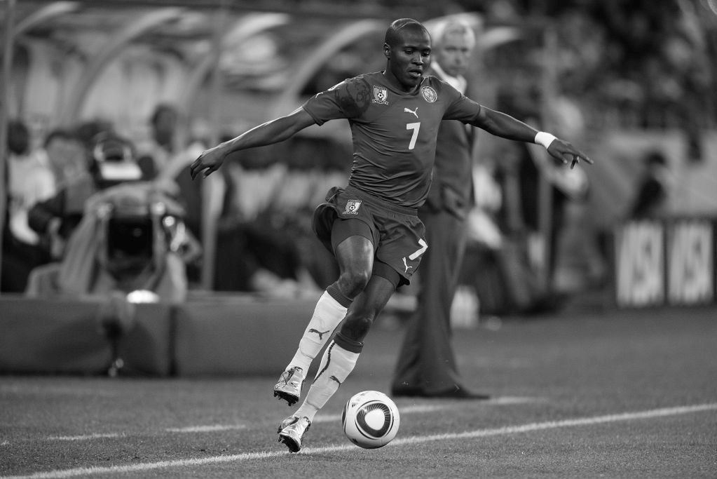 Cameroonian footballer Landry N'Guemo dies in tragic car accident