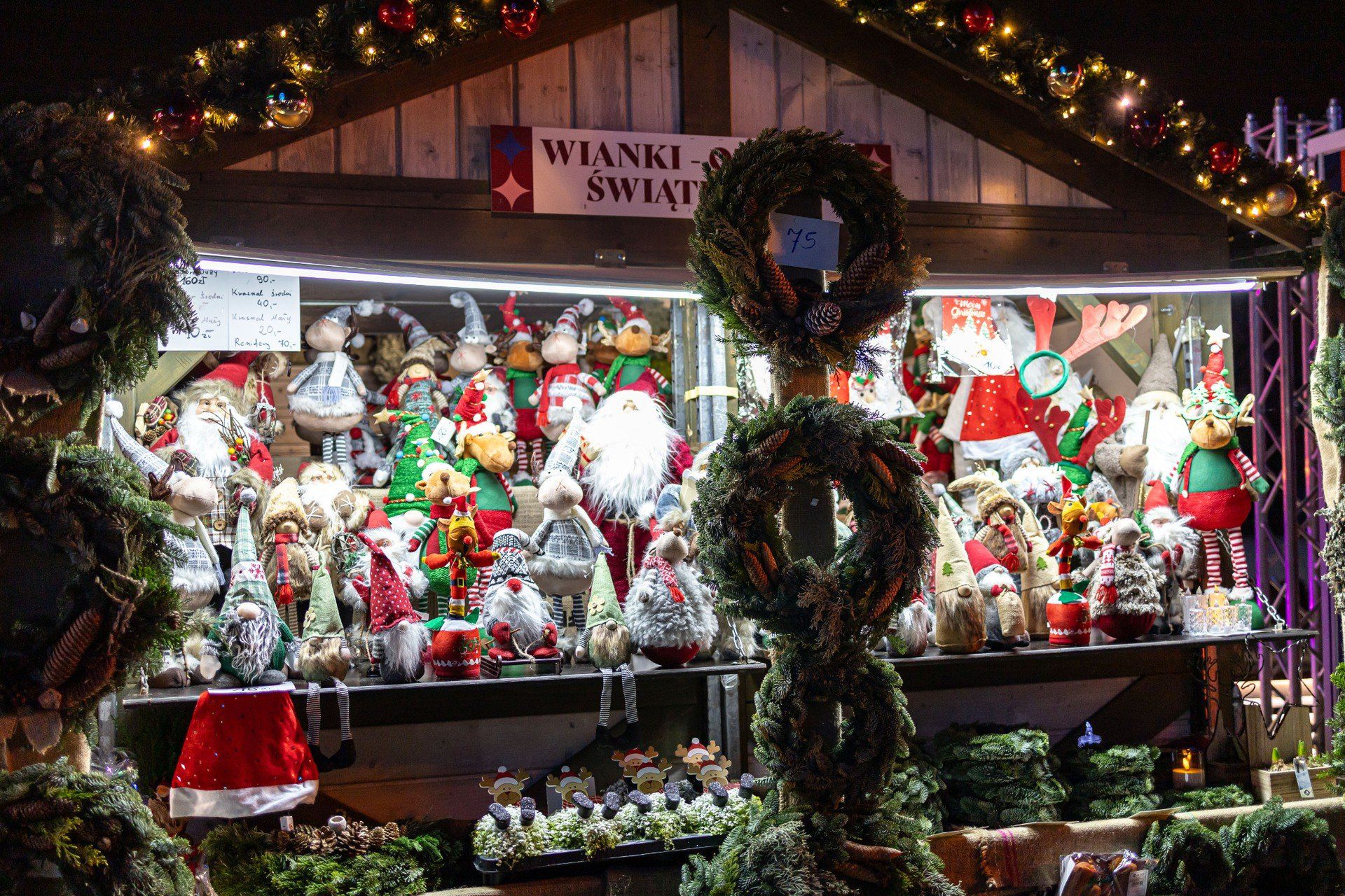 Tak prezentują się świąteczne jarmarki w innych polskich miastach