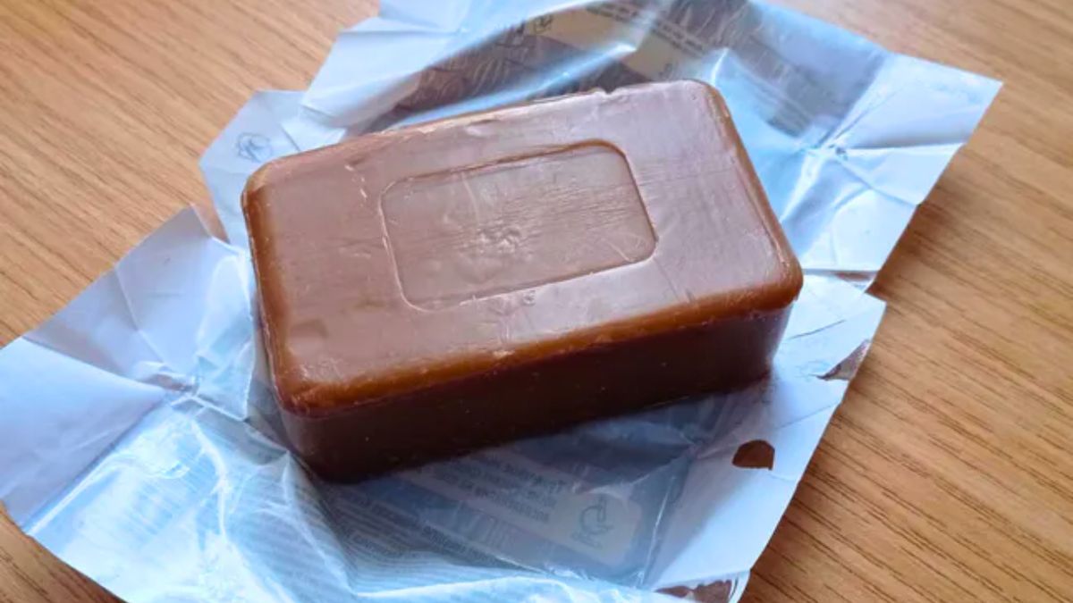 Mydło dziegciowe nie zachęca wyglądem i zapachem, ale działa cuda