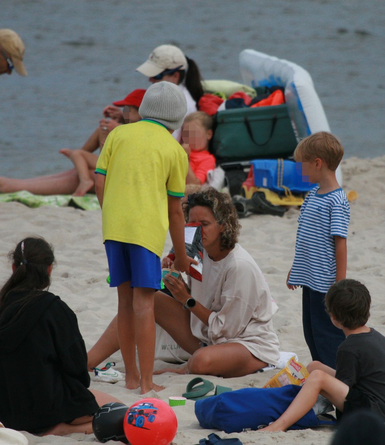 Rodzinne wakacje Moniki Mrozowskiej w Chałupach