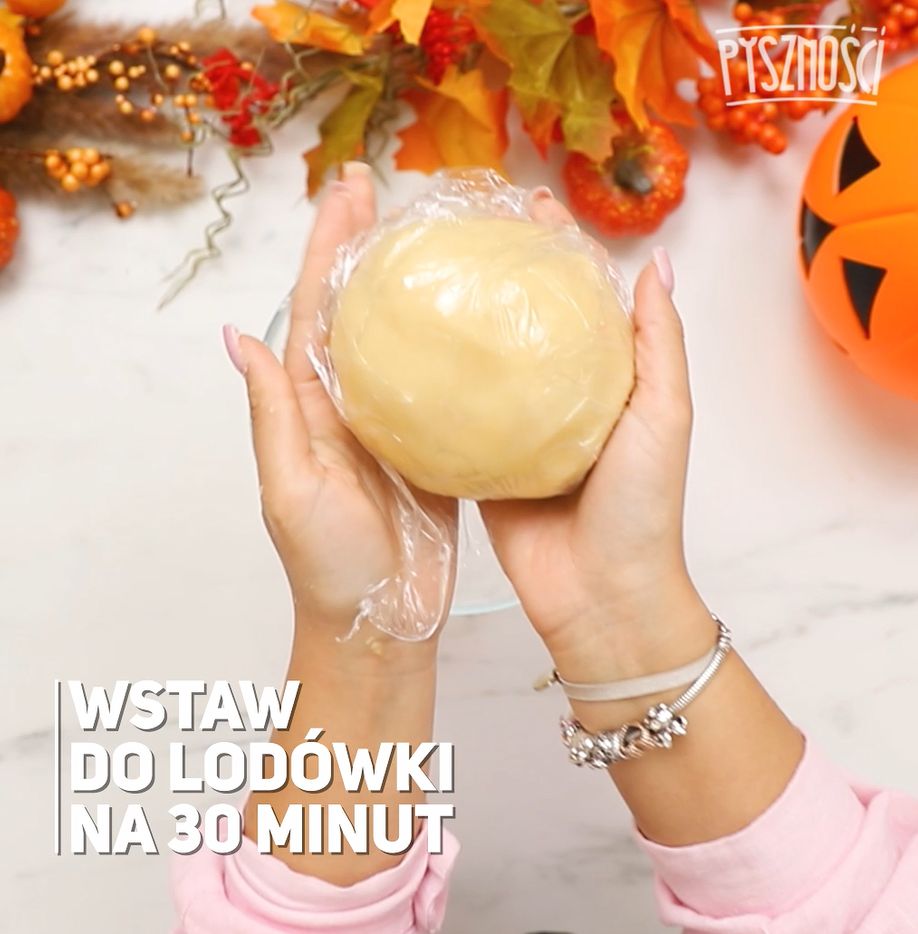 Ciasto kruche należy schłodzić