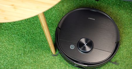 Robot sprzątający z funkcją wideo rozmowy i wibrującym mopem. Recenzja Ecovacs Deebot T9 Aivi