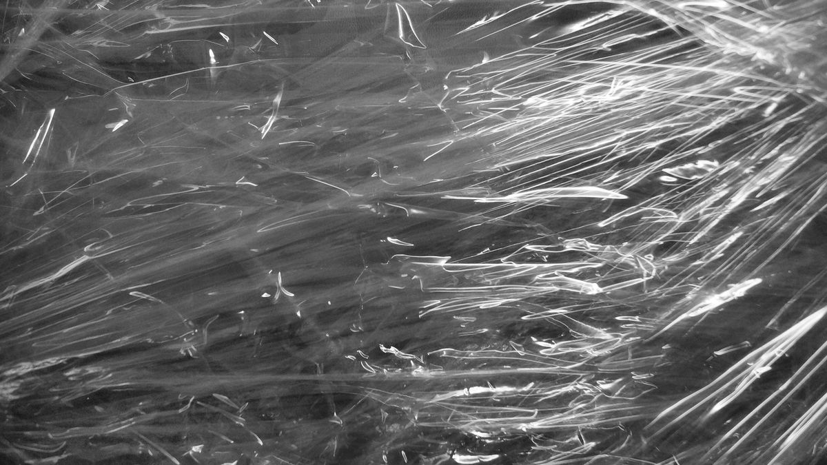 W ciągu niespełna trzech miesięcy niektóre surowce potrzebne do produkcji samej tylko folii podrożały o 60-70 proc.