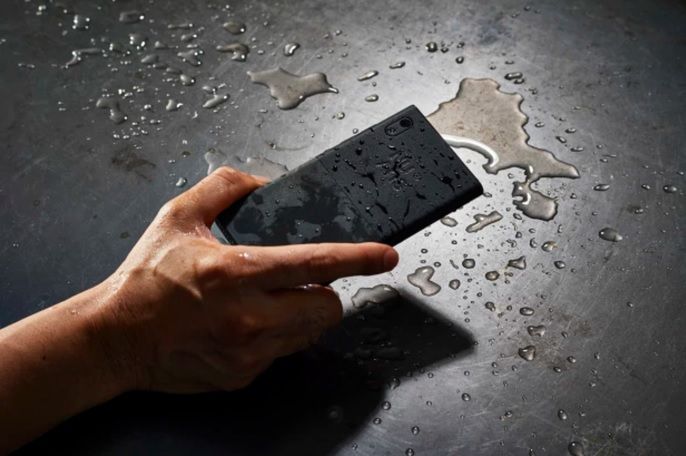 Ten oryginalny smartfon może wkrótce trafić do sprzedaży. Warunek jest tylko jeden 3