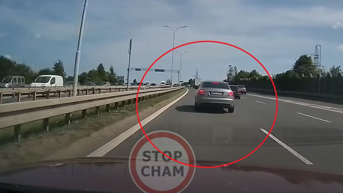 Bulwersujące zachowanie kierowcy audi