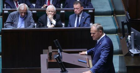 Sondażowa klapa. Kilka partii pod progiem