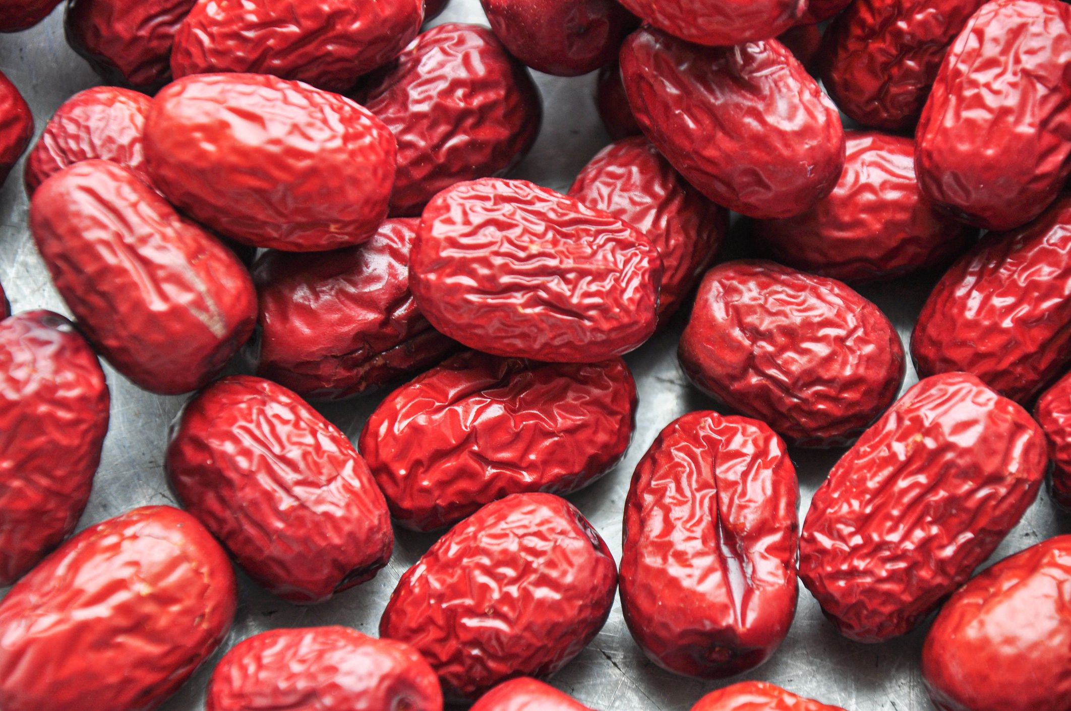Pies of ripe jujubes. Traditional Chinese medicine.
Pies of ripe jujubes. Traditional Chinese medicine.
Yurou Guan