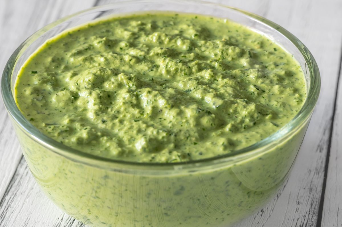 Green sauce for salads and more