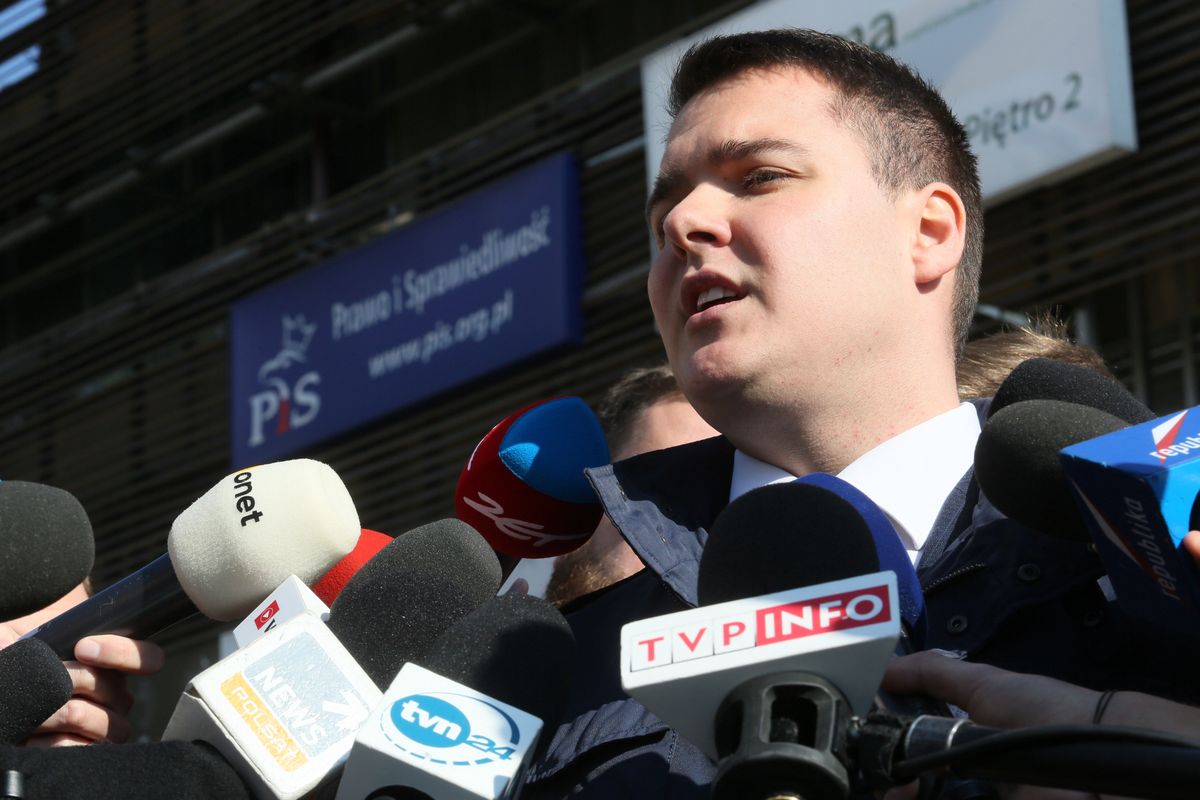 Doradcą Andrzeja Dudy został były poseł - Łukasz Rzepecki, wyrzucony trzy lata temu z PiS.