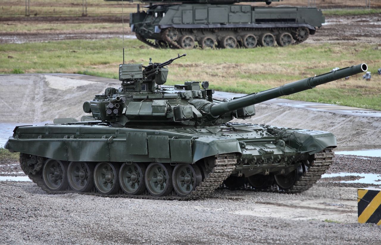 Czołg T-90 Lic. CC BY-SA 4.0 