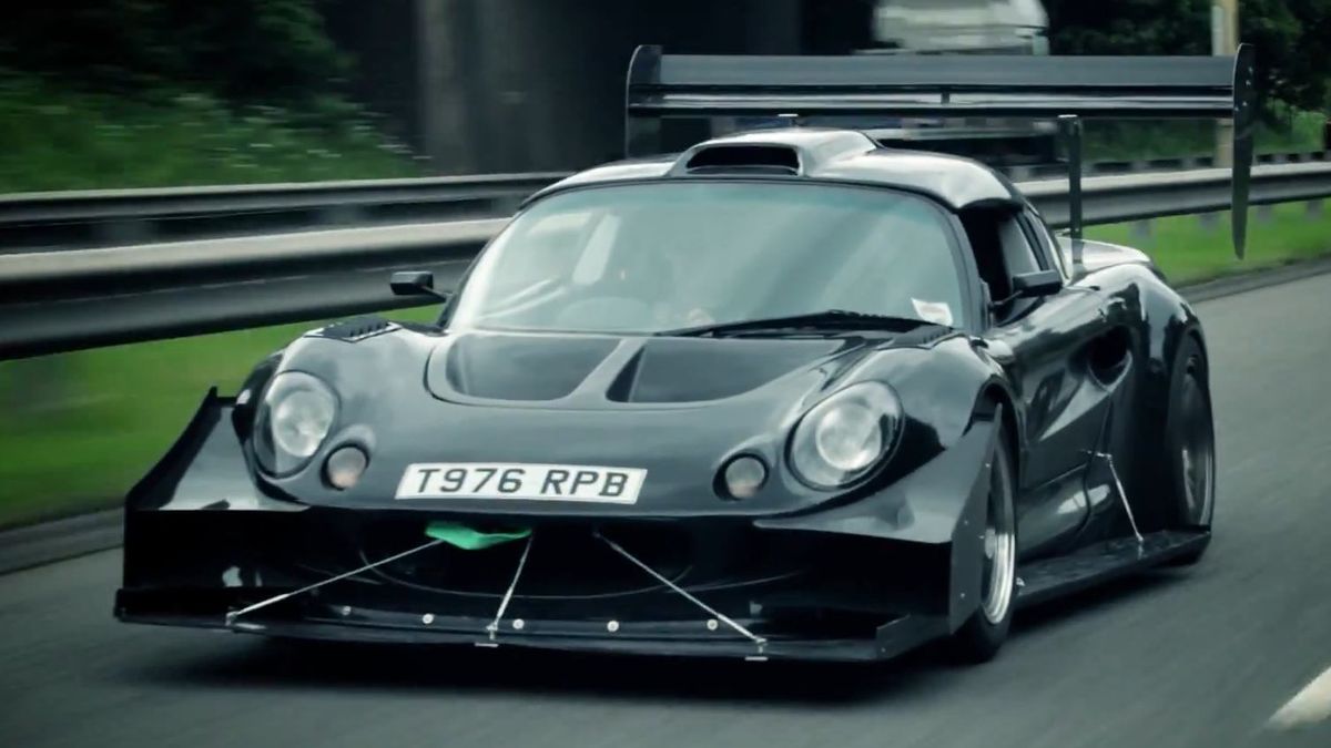 Lotus Exige - atak spojlerów 1