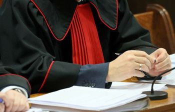 Zwrot w sprawie adwokata od "trumien na kołach". Prokuratura nie odpuszcza