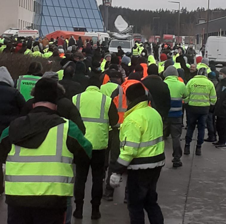 kolejki na granicach