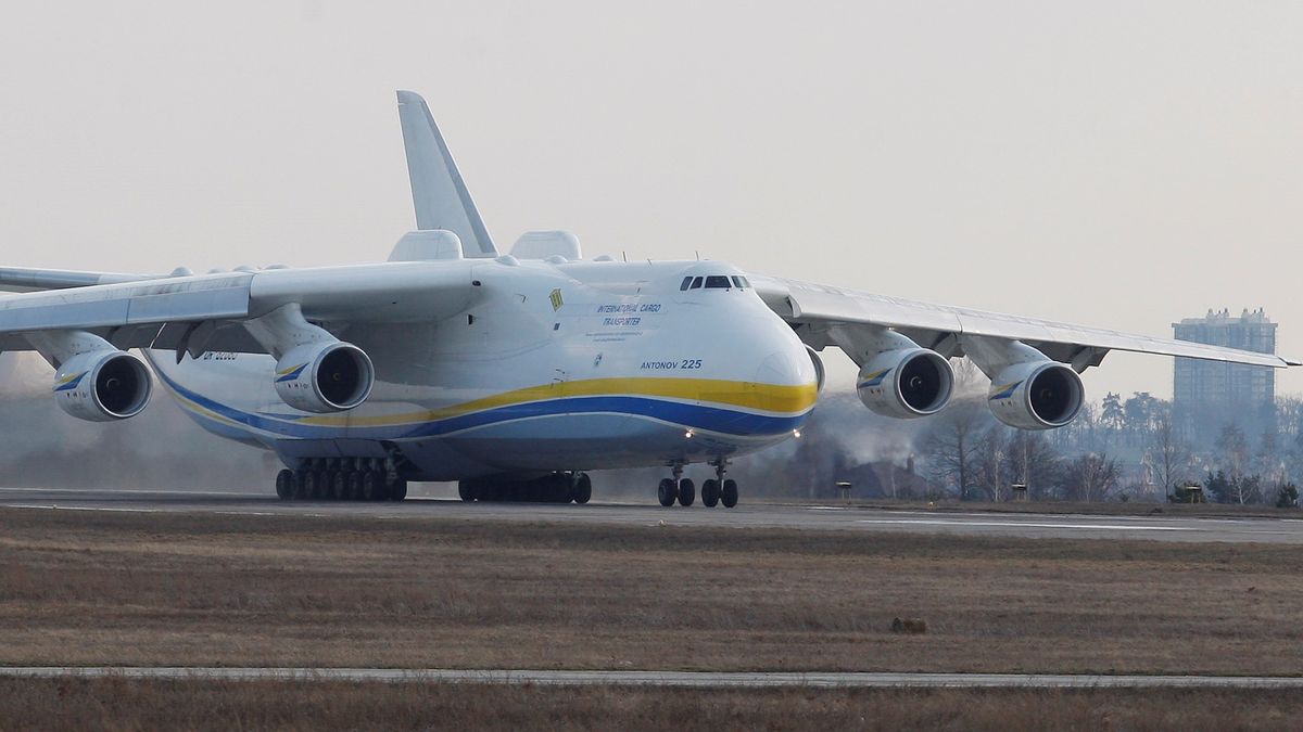 An-225 Mrija spłonął w hangarze pod Kijowem 
