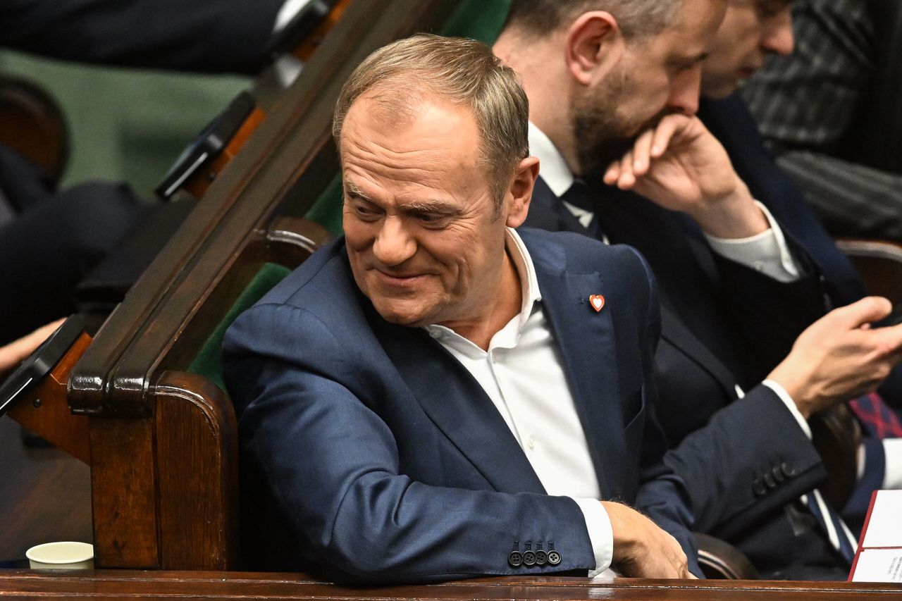 Tusk podgrzewa atmosferę. "Za chwilę wszystko będzie jasne"