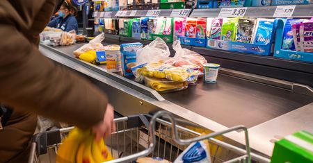 Obniżka VAT nie oznacza automatycznej obniżki cen. Szef Polskiej Izby Handlu rozwiewa złudzenia