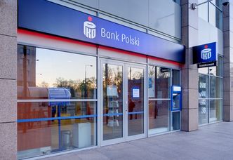 PKO BP niemal podwoił zyski. Bank ma za sobą rekordowy kwartał
