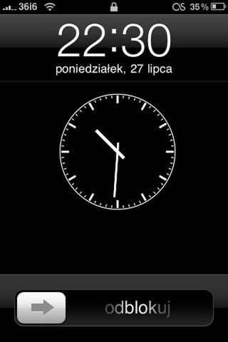 Analogowy zegar na LockScreenie iPhone'a