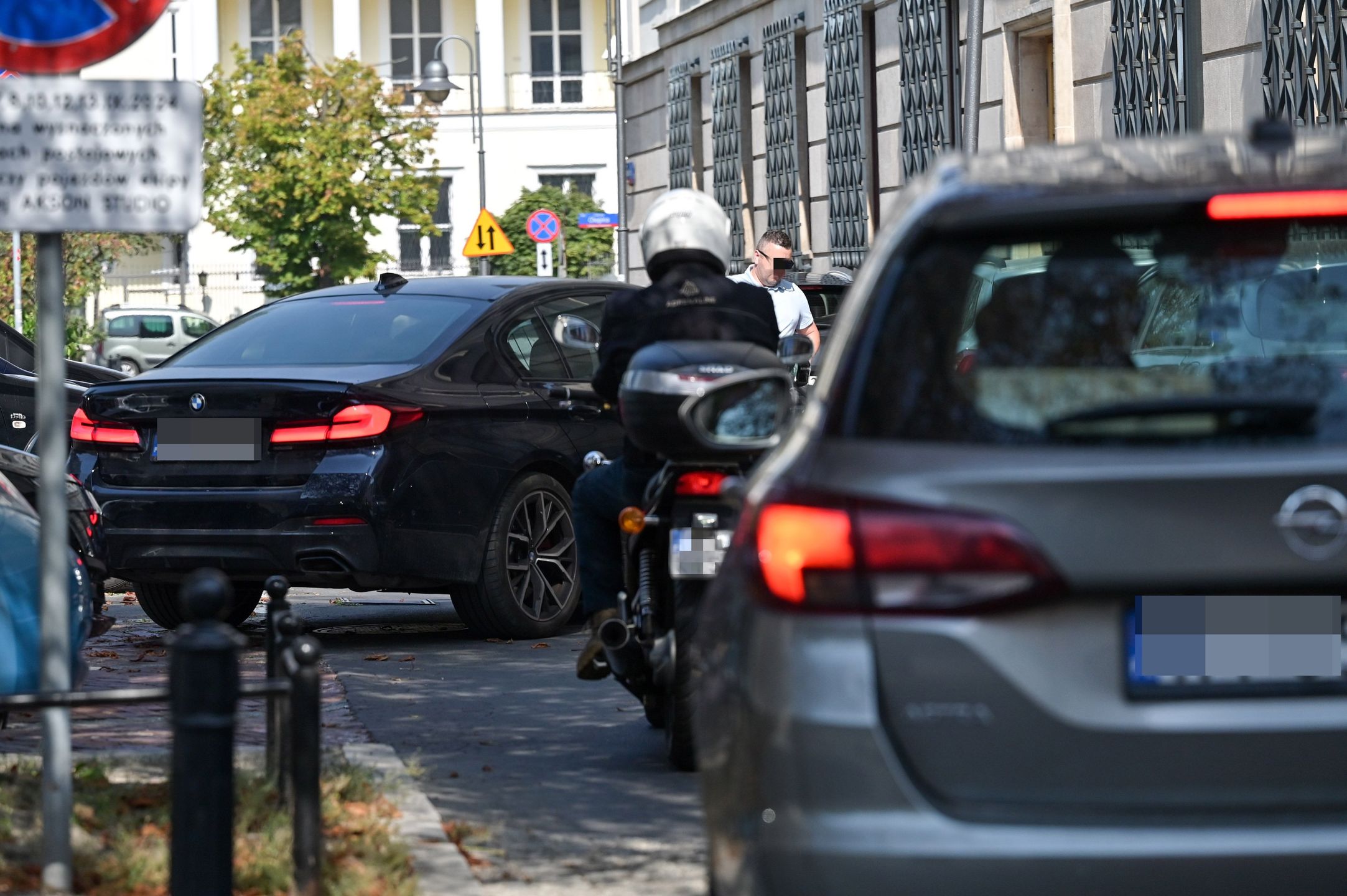 Monika Olejnik miała trudności z zaparkowaniem bmw