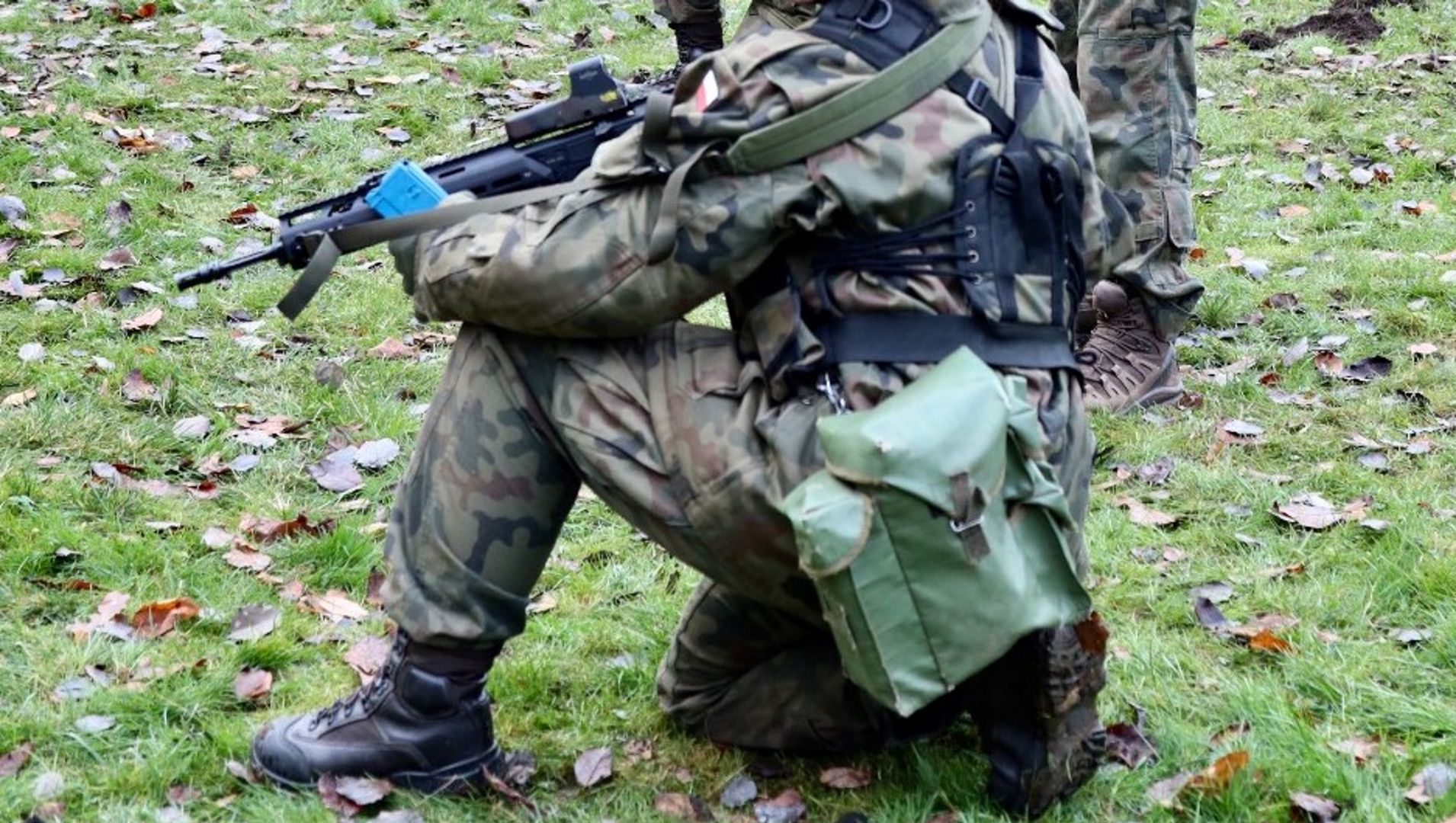 Żołnierz mierzył z broni do Polki przy granicy z Białorusią